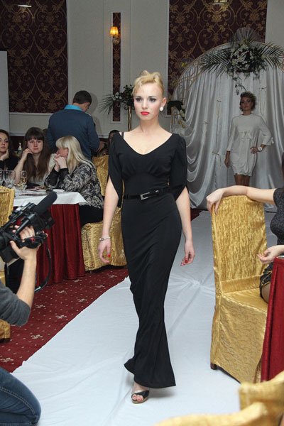 Фото Маріанни Харді та Сидоренко Оксани