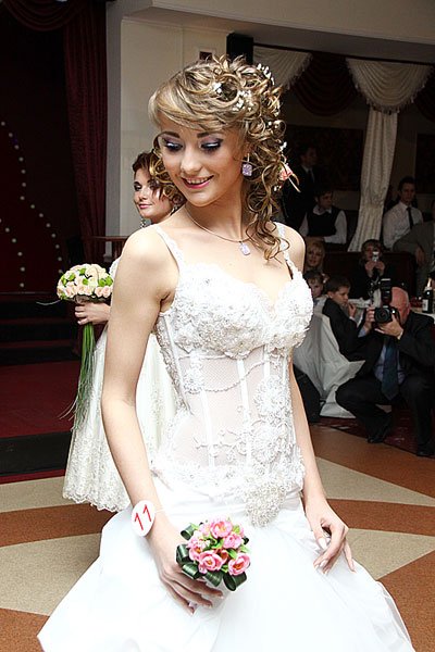 Фото Маріанни Харді та Сидоренко Оксани